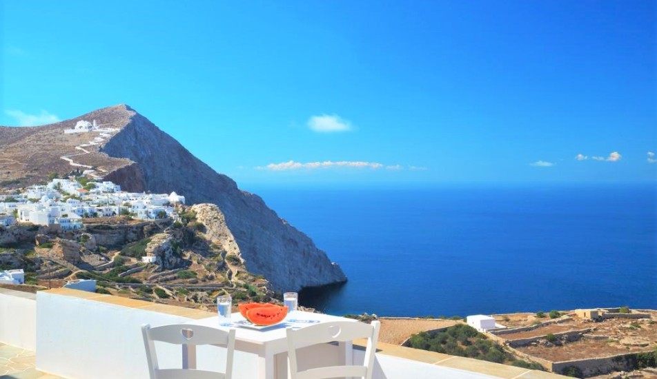 Folegandros kastro sea view