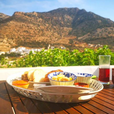 breakfast sifnos