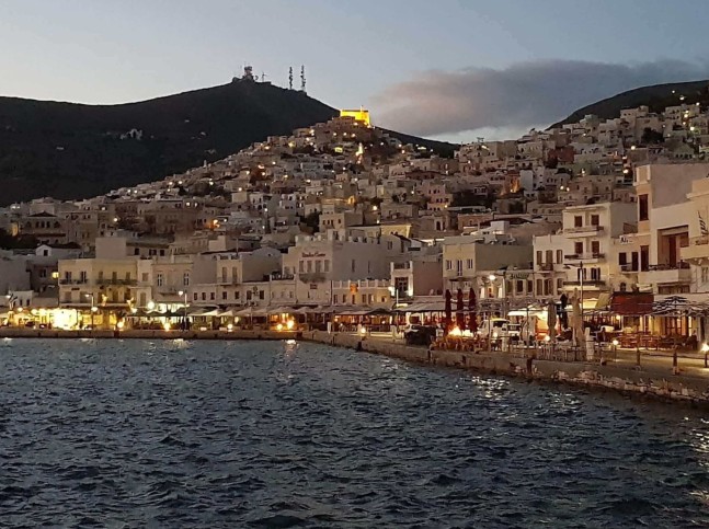 evening Ermoupolis syros