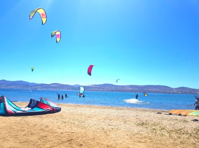 kite surfing paros