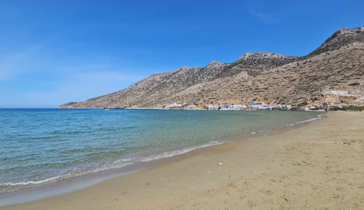 sifnos beach